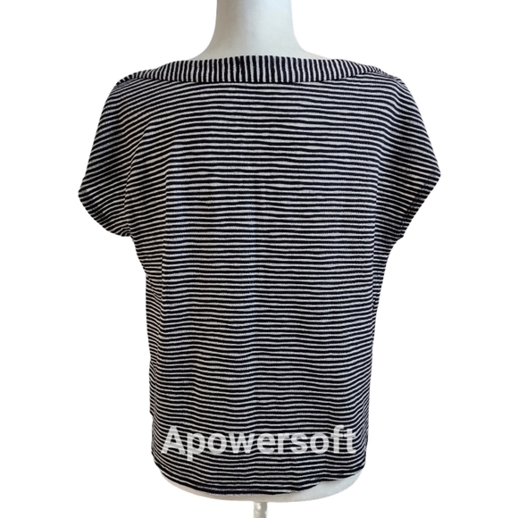 Jones New York Black & White Stripped Top w Button Design on Sleeves - Picture 2 of 7